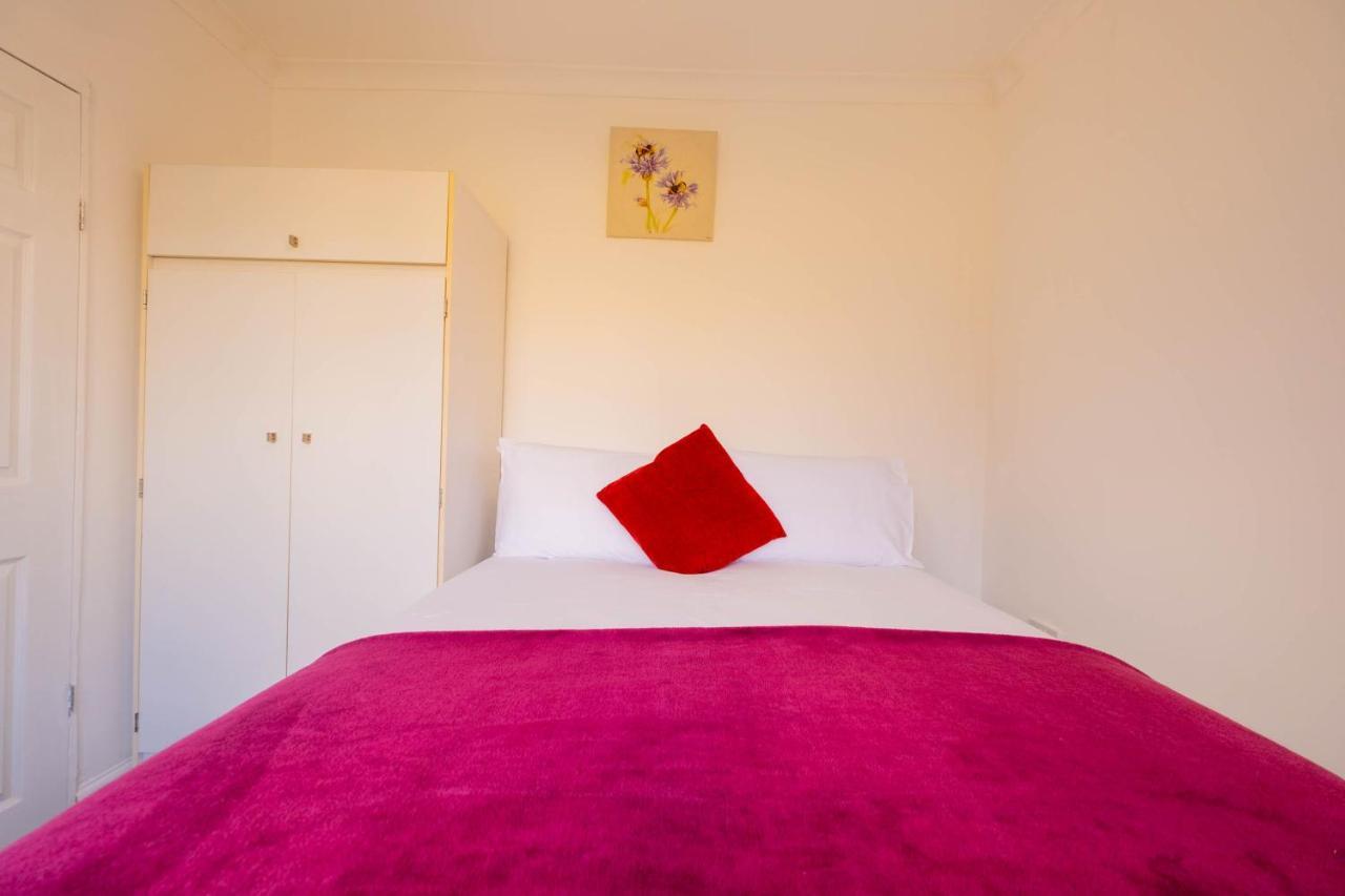 Spring House With Private Parking Canterbury Exterior foto